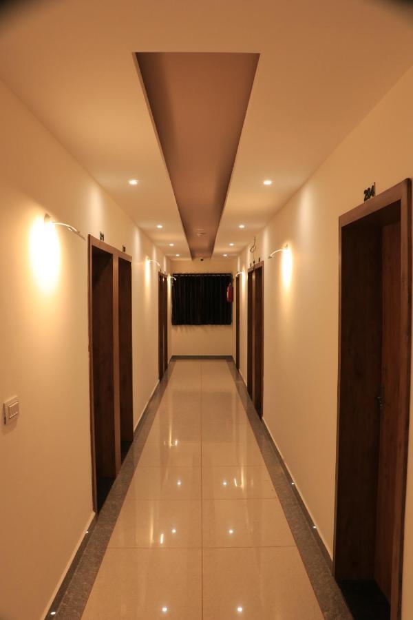 Hotel Viraj Residency Bhuj Ngoại thất bức ảnh