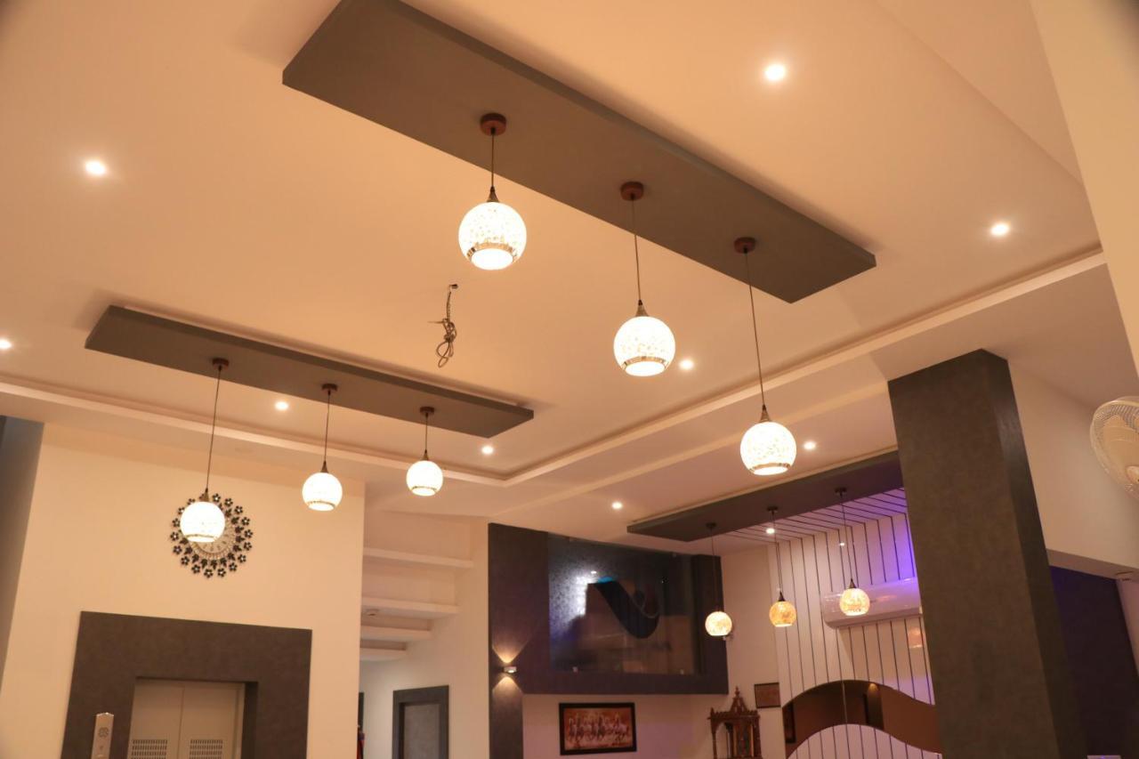 Hotel Viraj Residency Bhuj Ngoại thất bức ảnh
